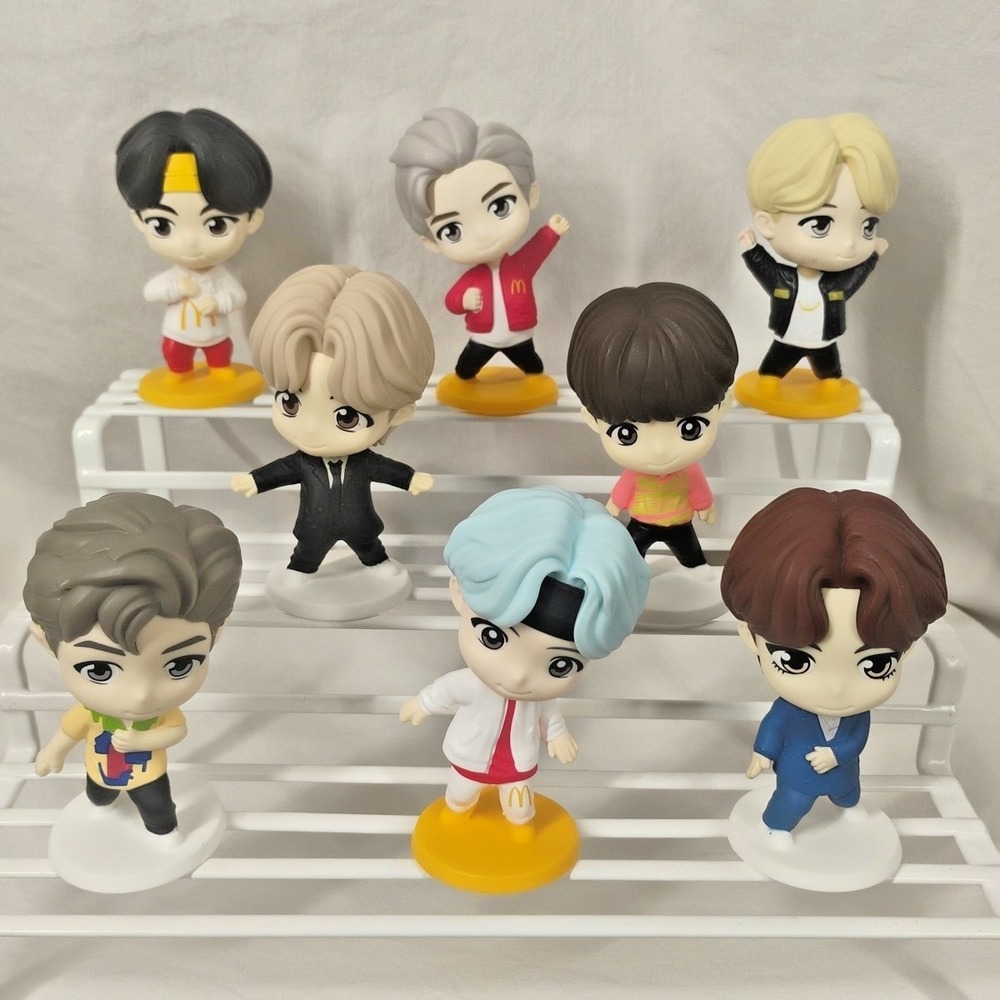 Tiny Tan Figures BTS‎ x McDonalds Happy Meal Toys 8pc Lot Collector Toy
